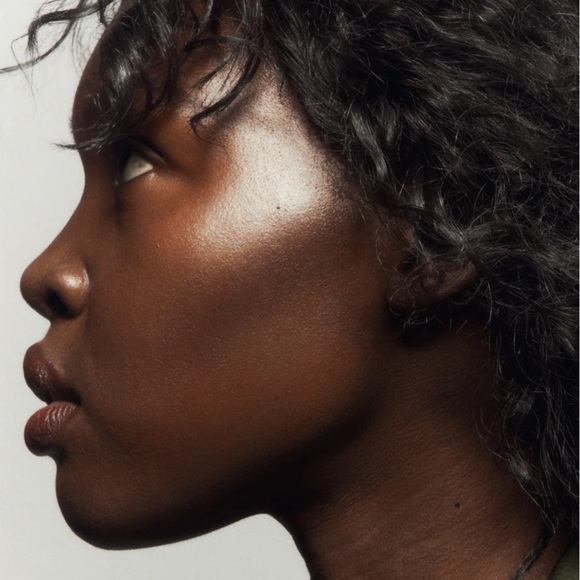 19/99 BEAUTY Cream Highlighter Stick in golden-nectar Miele - Picture 6 of 6